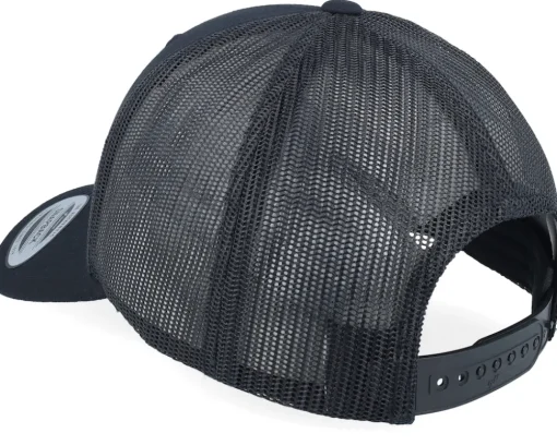 Mmm Retro Black Trucker - Scenes