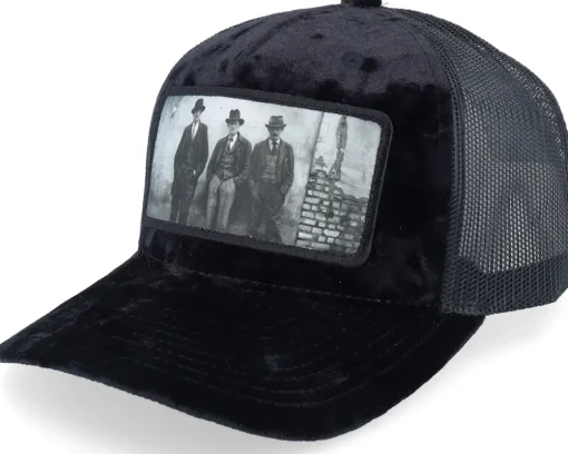 Mob Gang Patch Velvet White A-Frame Trucker - Calza Pennello