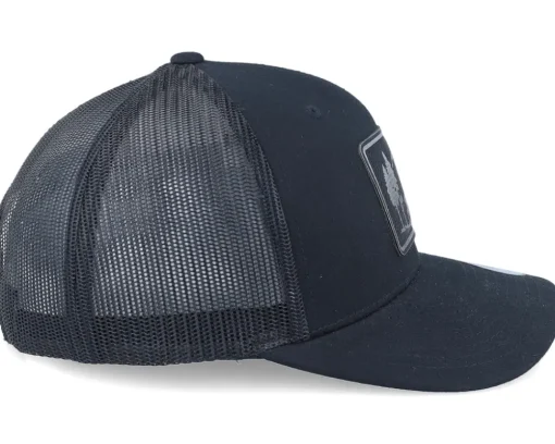 Mountain Deer Scenery Retro Black Trucker - Wild Spirit