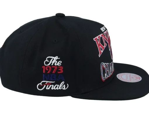 New York Knicks Champions Era Hwc Black Snapback - Mitchell & Ness