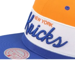 New York Knicks Retro Sport Blue Snapback - Mitchell & Ness