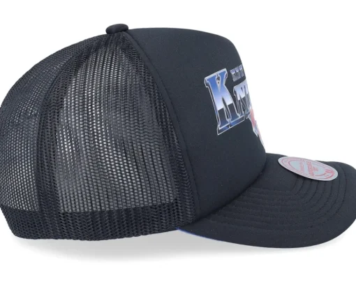 New York Knicks Rock On Black Trucker - Mitchell & Ness