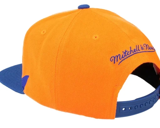 New York Knicks Sharktooth Orange/Royal Snapback - Mitchell & Ness