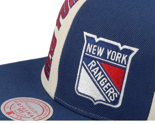 New York Rangers Pop Panel Off White/Navy Snapback - Mitchell & Ness