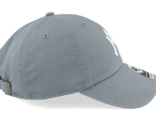 New York Yankees Clean Up Navy/White Dad Cap - 47 Brand