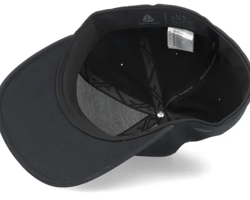 Padel Headwear White Rubber Black Delta Flexfit - Padelville