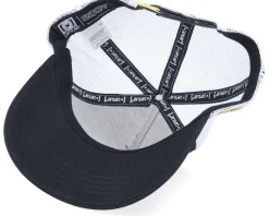 Peanuts Snoopy Black/White Trucker - Capslab