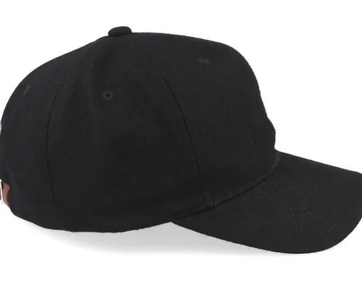 Pennant Black Strap Adjustable - Mitchell & Ness