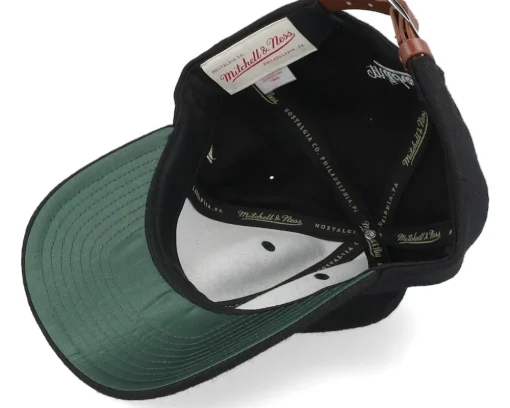Pennant Black Strap Adjustable - Mitchell & Ness