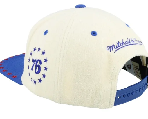 Philadelphia 76ers Dune Royal Off White/Blue Snapback - Mitchell & Ness