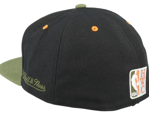 Philadelphia 76ers Take Flight Black/Green Fitted - Mitchell & Ness