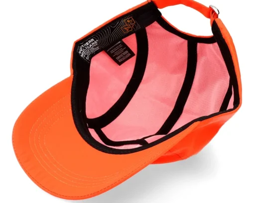 Pinecone Runner Strapback Burnt Red 5-Panel - Northern Hooligans