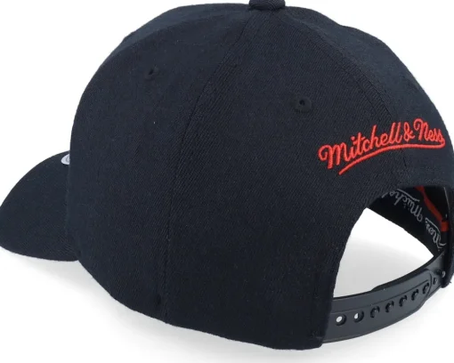 Pinscript Black/Red Adjustable - Mitchell & Ness