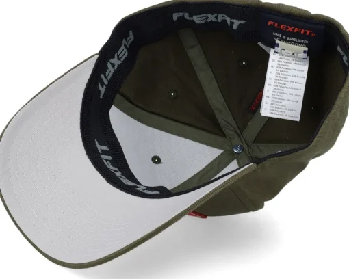 Premium Fishing Wooly Combed Olive Flexfit - Skillfish