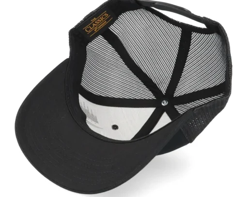 Red Eye Skull Black Trucker - Iconic
