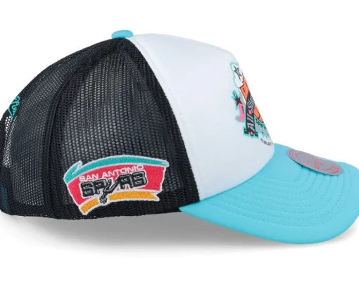 San Antonio Spurs Party Time White Trucker - Mitchell & Ness
