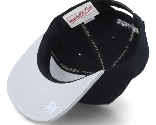San Antonio Spurs Team 2 Tone 2.0 Black/Grey Snapback - Mitchell & Ness