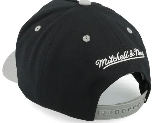 San Antonio Spurs Wavy Pro Black/Grey Adjustable - Mitchell & Ness
