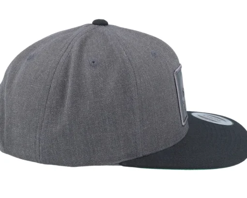 Skull Black Metallic Patch Charcoal/Black Snapback - Iconic