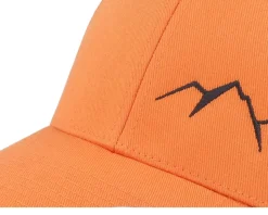 Small Mountain Black/Orange Flexfit - Wild Spirit