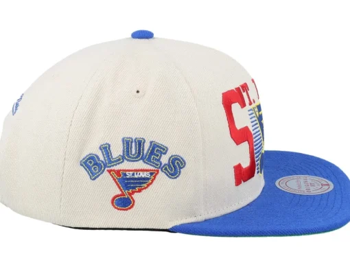 St. Louis Blues Speed Zone Vintage Off White/Blue Snapback - Mitchell & Ness