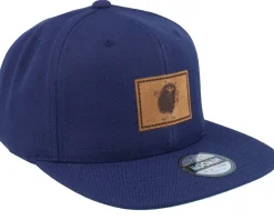Stinky Engraved Patch Navy Snapback - Moomin