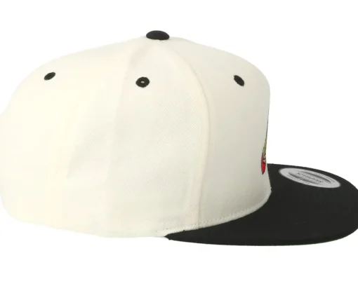 Swallow Black/White Snapback - Tattoo Collective
