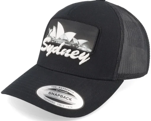 Sydney 3d & Patch Black Trucker - Bacpakr
