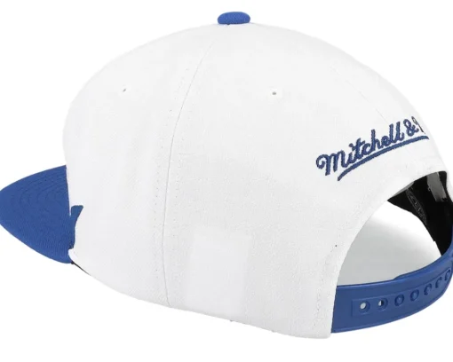 Toronto Maple Leafs Vintage Sharktooth White/Blue Snapback - Mitchell & Ness